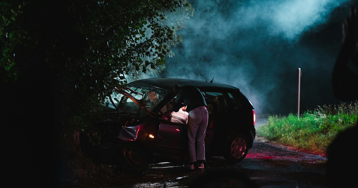 Cleveland Hit-and-Run Crash Claims: How Ohio's Uninsured Motorist Law Helps Victims Recover When the Driver Flees as Darker Fall Commutes Raise the Risk (2026)